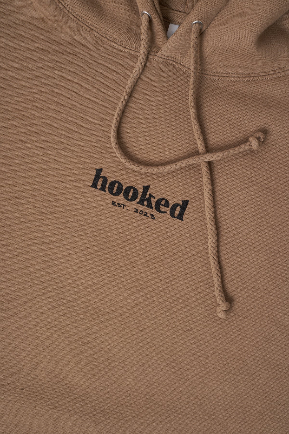 LIVE THE MOMENT SADDLE HOODIE