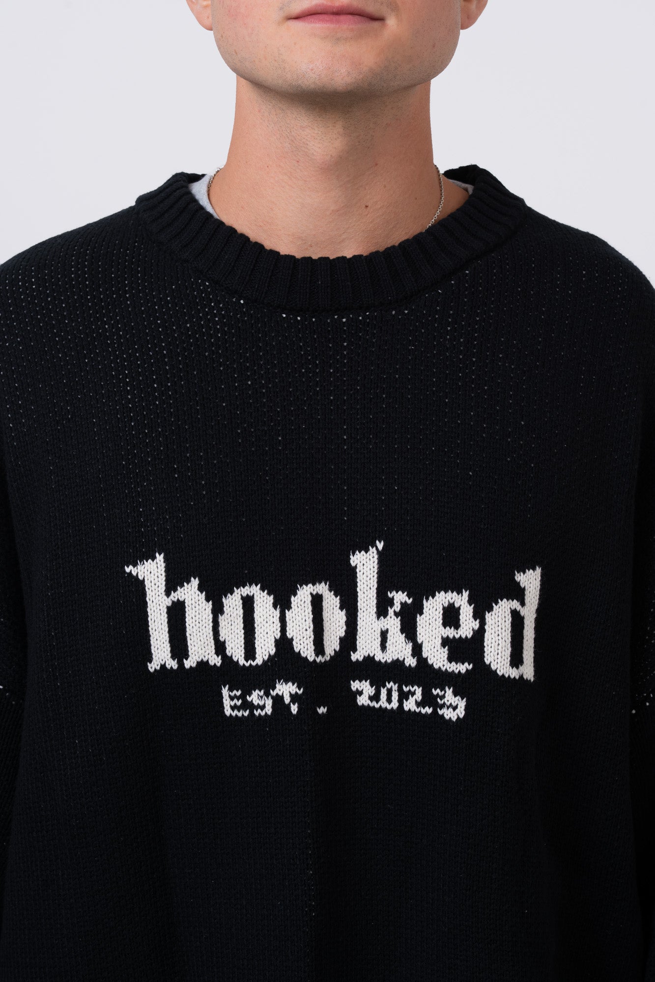 OVERSIZED BLACK KNIT