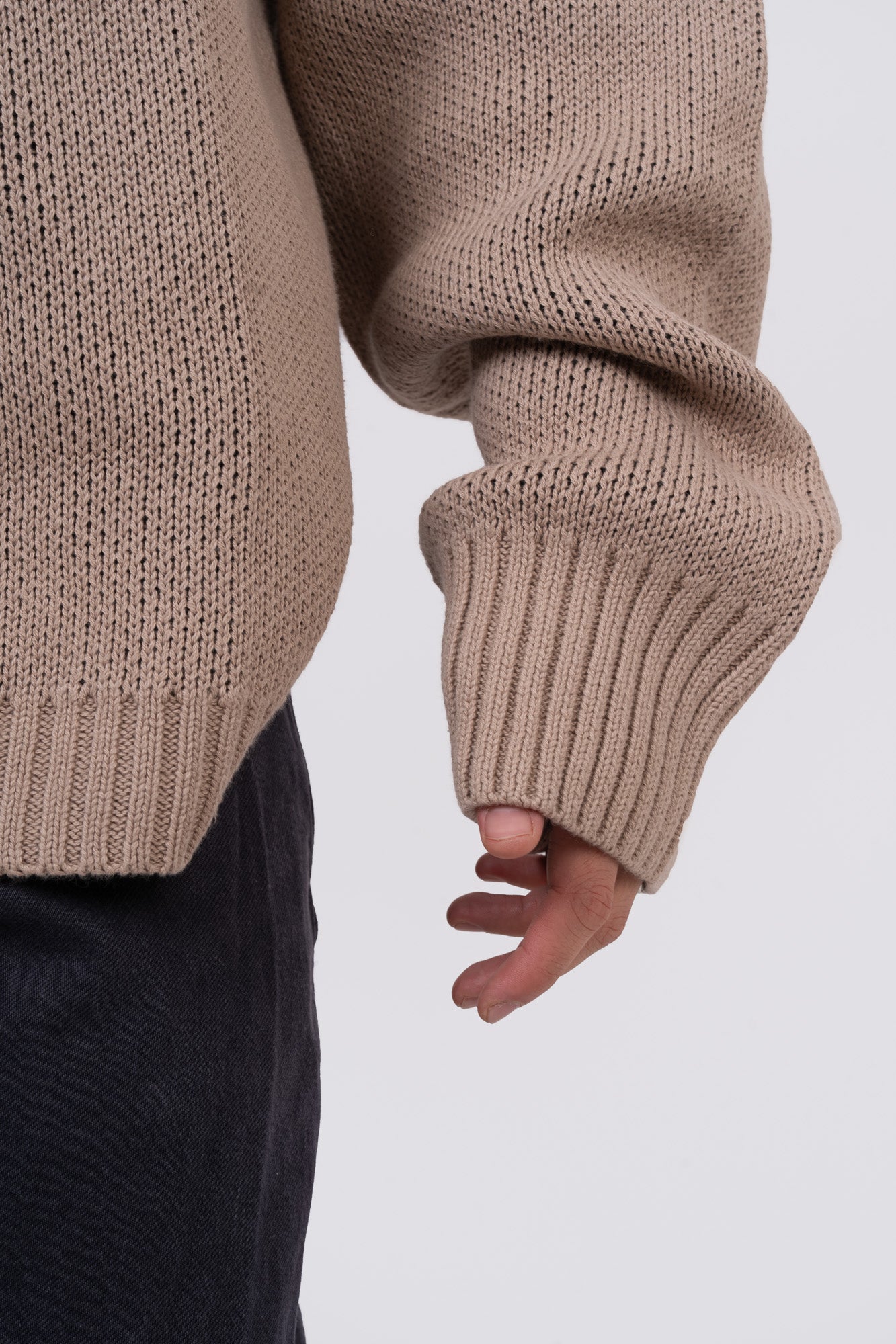 OVERSIZED SADDLE KNIT