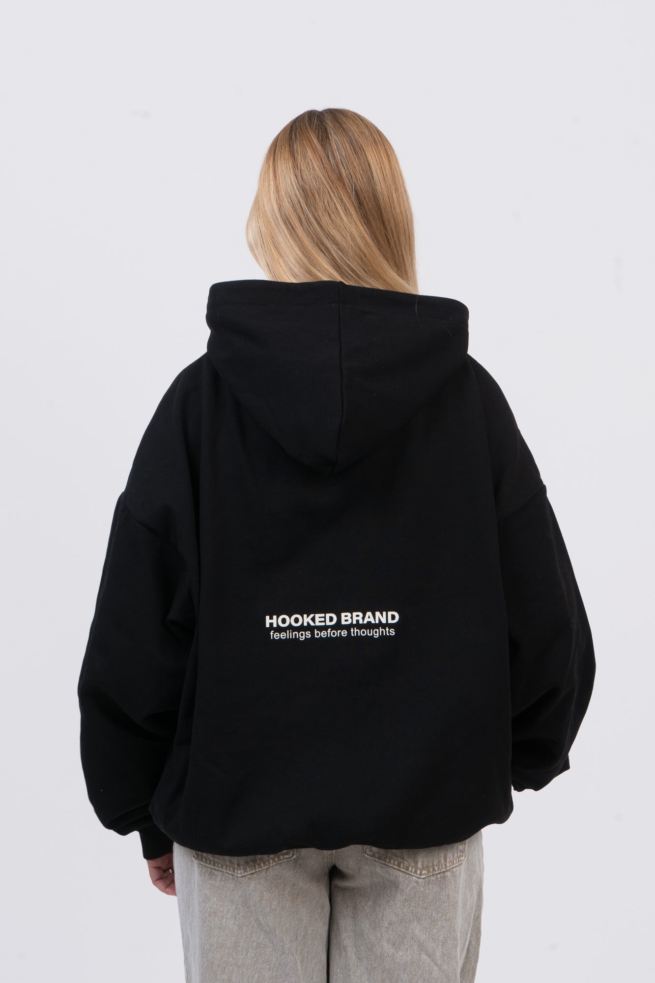 BLACK HOODIE