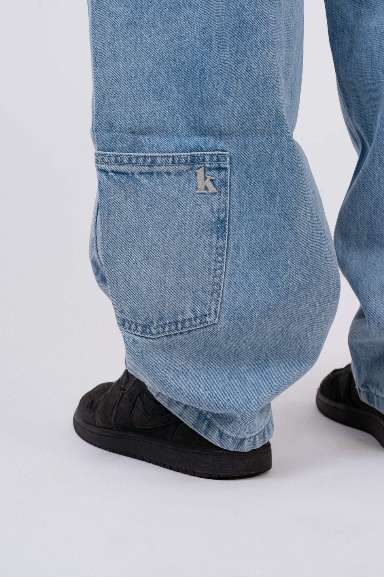 BLUE DENIM BALOON PANTS