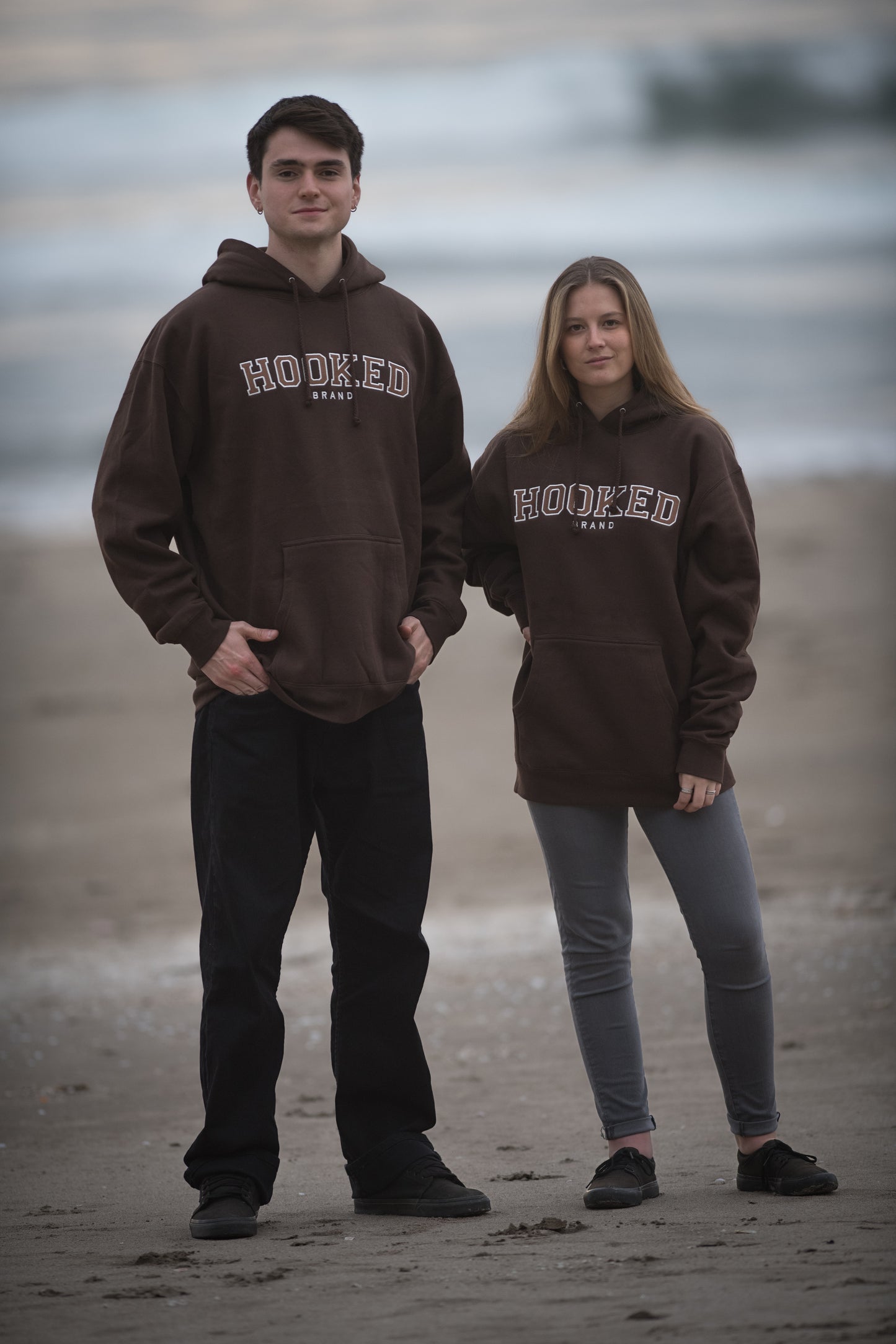 HOODIE "TAKE THE RISK" BROWN