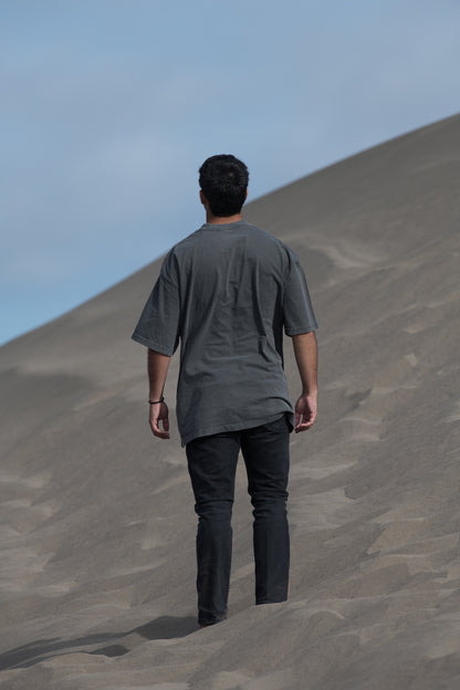 POLERA OVERSIZE "MINIMALS" SHADOW