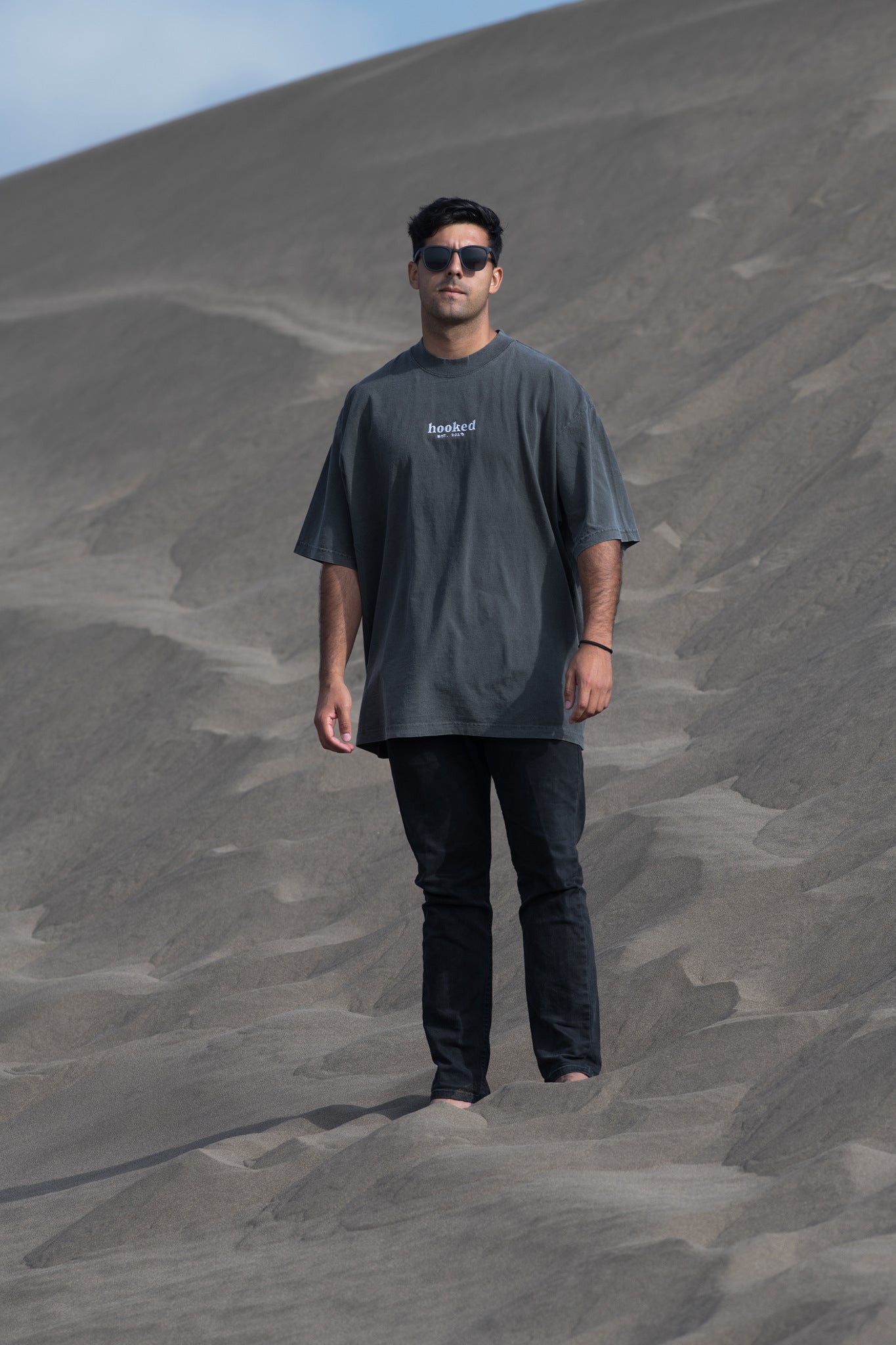 POLERA OVERSIZE "MINIMALS" SHADOW